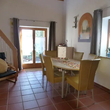 Haus Schlosswiese Hébergement de vacances Bad Füssing